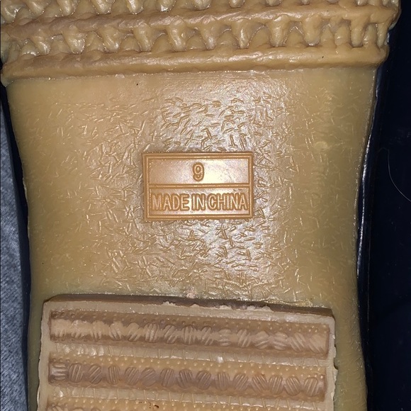 Talbots Winter Boots - Picture 6 of 6